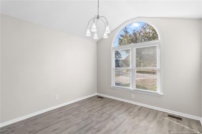 Building Photo - 2713 Leabrook Dr