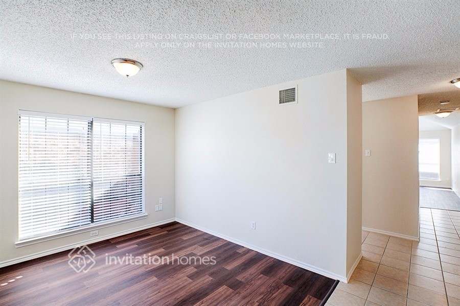 Building Photo - 1340 Todd Dr