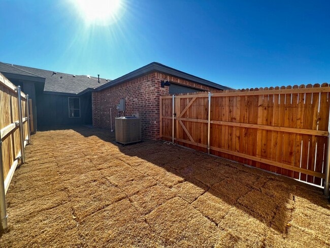 Building Photo - New Beginnings Start at AMRR: Gorgeous 3 Bedroom Townhome!