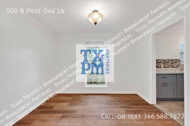 Building Photo - 500 N Post Oak Ln