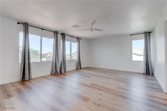 Building Photo - 10018 Twilight Canyon Ct