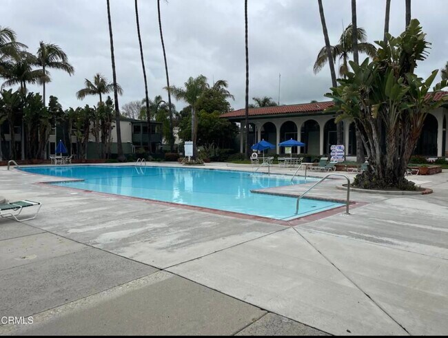 Resort Style Pool - 3700 Dean Dr