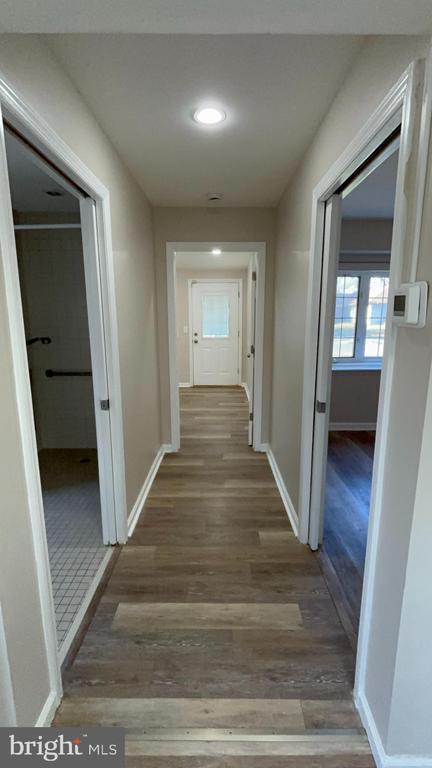 Building Photo - 22 Mayapple Ln