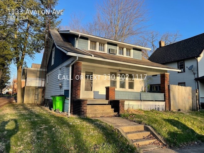 Primary Photo - Possible three bedroom two bathroom home f...