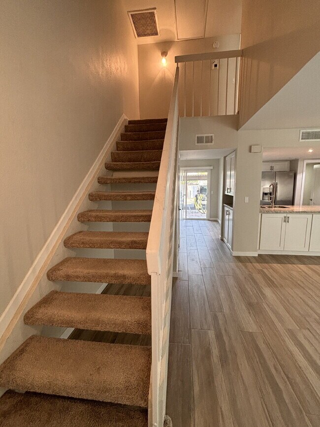 Building Photo - Coming Soon! Old Town Scottsdale Townhouse...