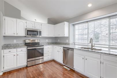 Building Photo - 15062 Bedford Ave