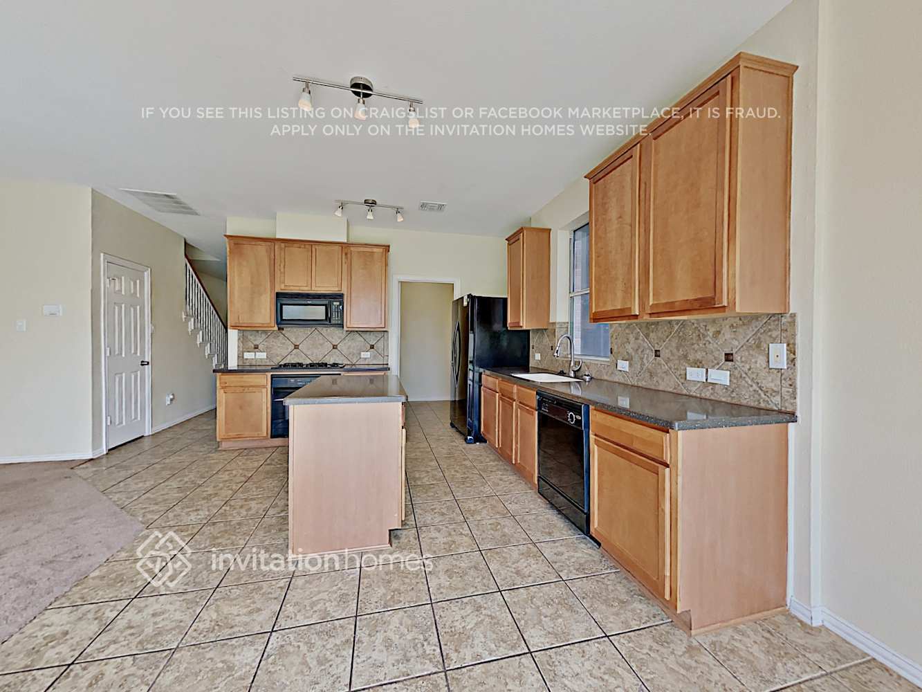 Building Photo - 9652 Hathman Ln