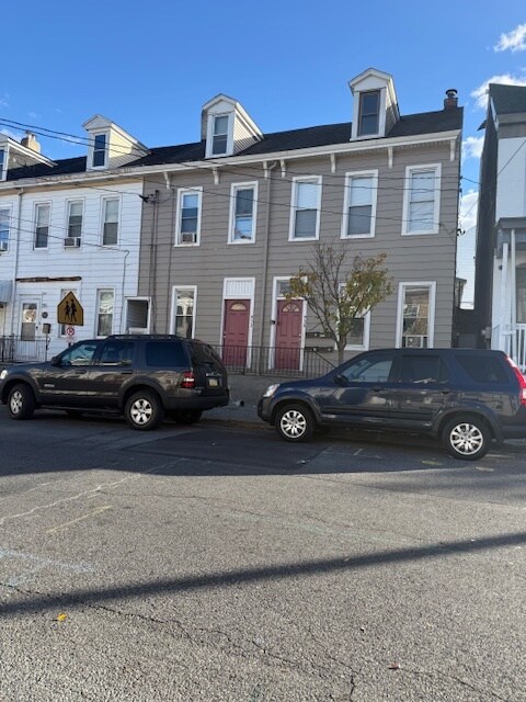 Building Photo - 934 Lehigh St