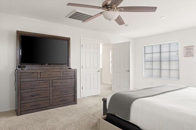 Building Photo - 16310 N 151st Ave