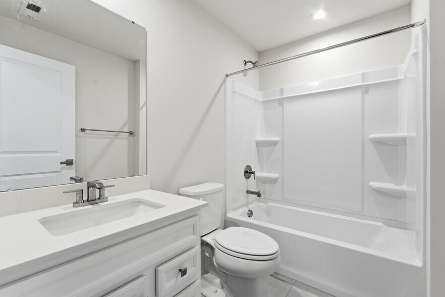 Building Photo - 339 Telluride Ln