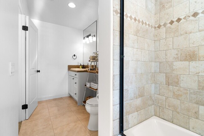 Building Photo - "Coastal Tommy Bahama at 208 East Balboa: Fully Furnished 3-Bed Sanctuary with Rooftop Deck