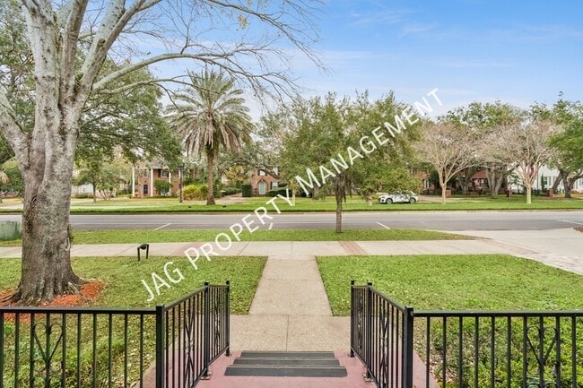 Building Photo - 1886 San Marco Blvd