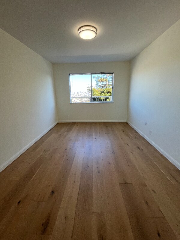 Building Photo - 30 Corwin St