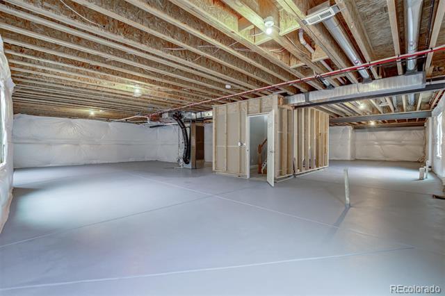 Building Photo - 4815 E 143rd Ave