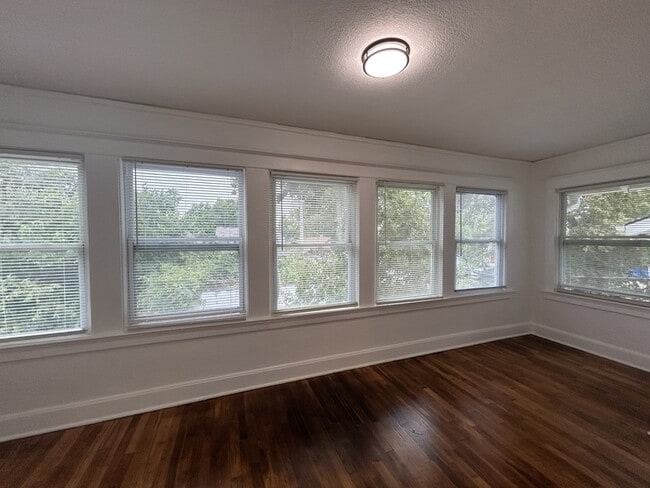 Building Photo - 4010 Bellefontaine Ave