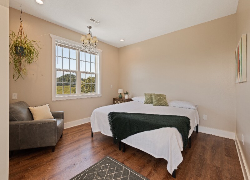 Building Photo - 179 Goldfinch Ln