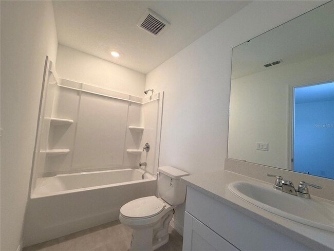 Building Photo - 2946 Skyline Lp