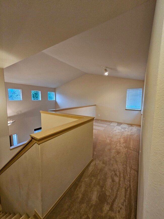 Building Photo - 7611 197th St Ct E