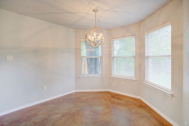 Building Photo - Available July | 4-bedroom 2 bath home in ...