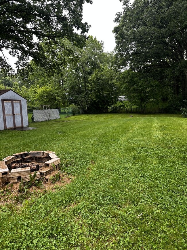 Building Photo - 3662 Monaca Ave
