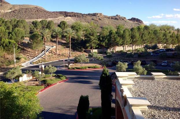 Building Photo - 30 Strada Di Villaggio