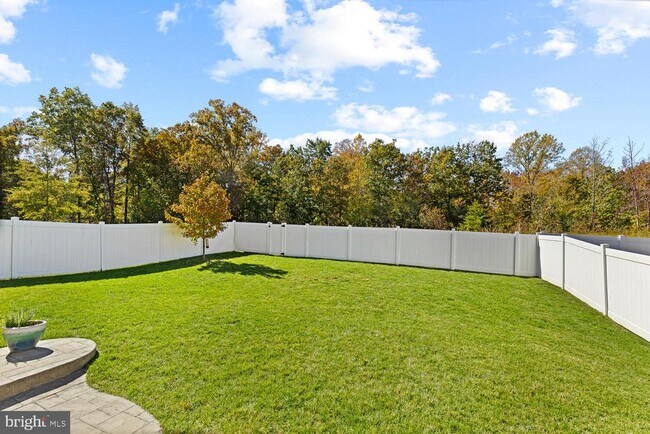 Building Photo - 397 Pear Blossom Rd