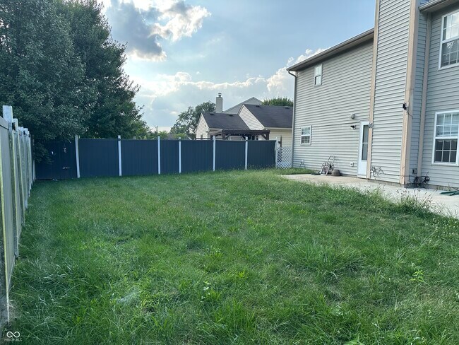 Building Photo - 11319 Water Birch Dr