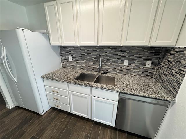 Building Photo - 4945 Wampler Dr