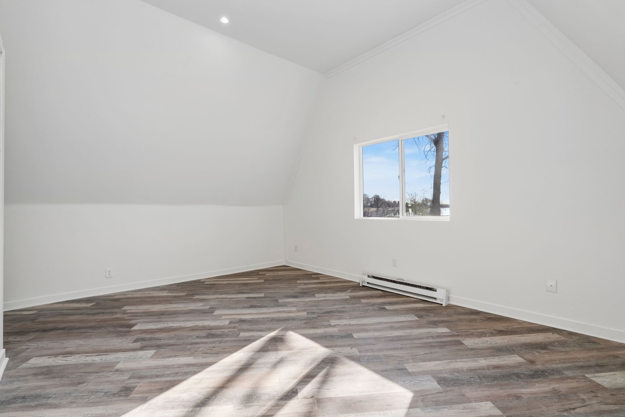 Building Photo - 8402 Dome Ct