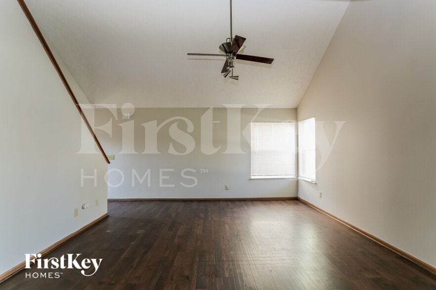 Building Photo - 1992 Dry Wash Rd