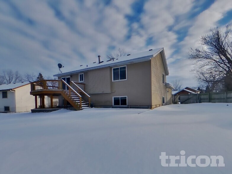 Building Photo - 3967 156th St W