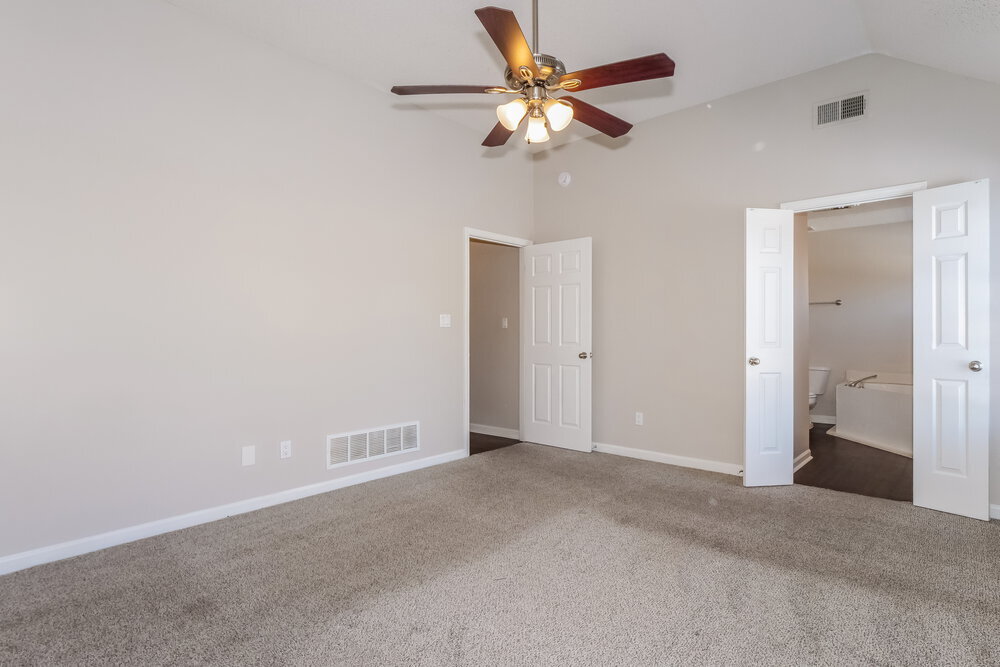 Building Photo - 9882 Wynngate Dr