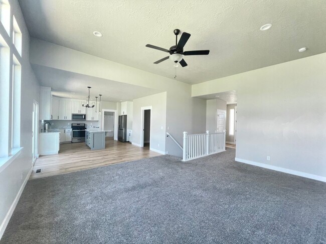 Building Photo - 3 bed 2 bath House in Nephi