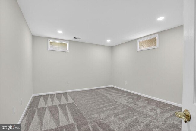 Building Photo - 14040 Natia Manor Dr