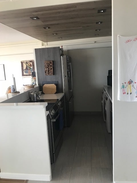 Kitchen - 2333 Kapiolani Blvd