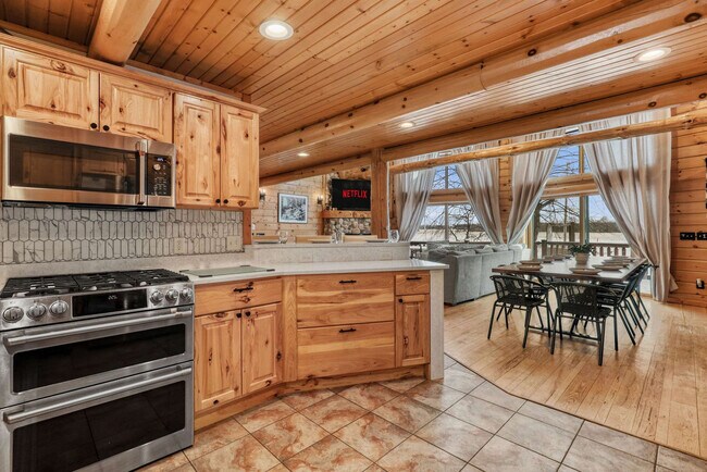 Building Photo - S3925 County Hwy BD