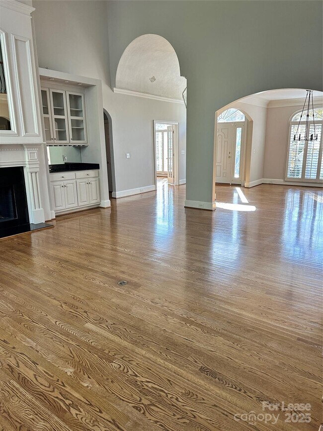 Building Photo - 5523 Challis View Ln