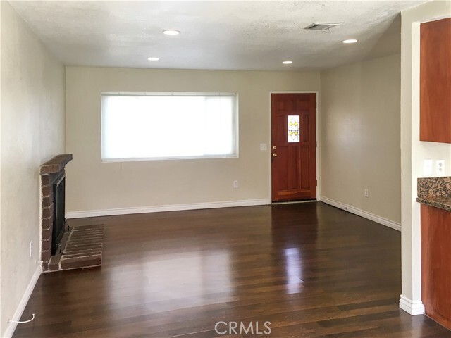 Building Photo - 15686 Velour Dr