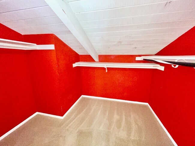 Building Photo - Desirable 3/2 San Antonio Village Condo
