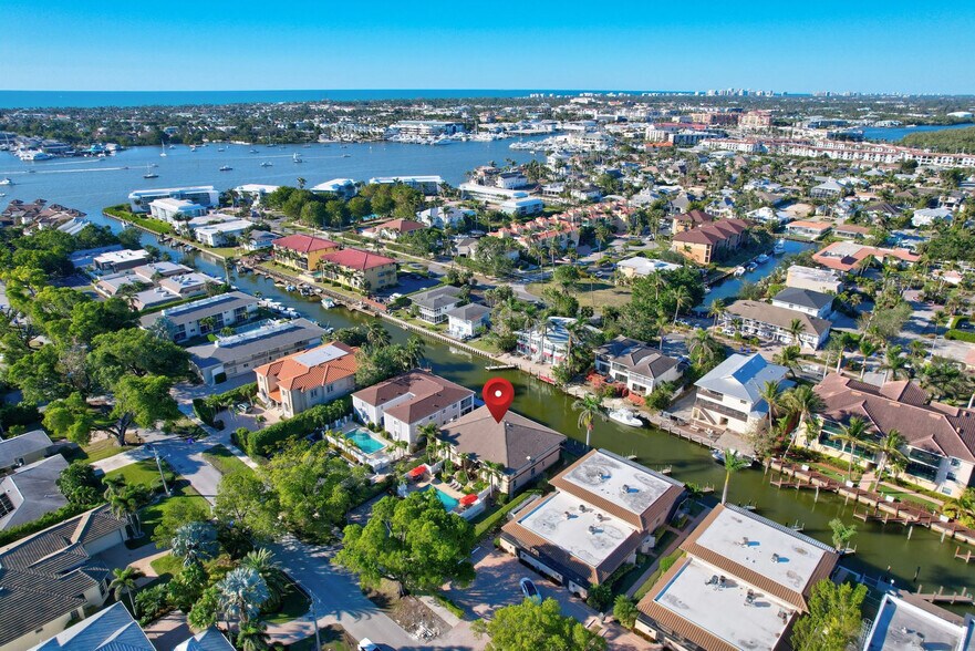 Building Photo - 1501 Chesapeake Ave