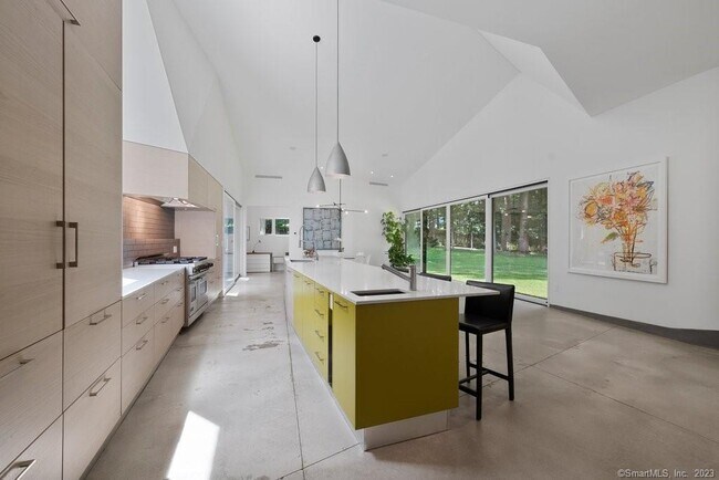 Building Photo - 364 Hollow Tree Ridge Rd