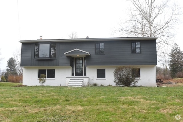 Building Photo - 64 Bogle Dr