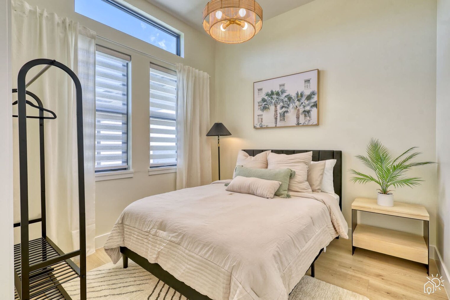 Building Photo - 2215 Amnesty Dr