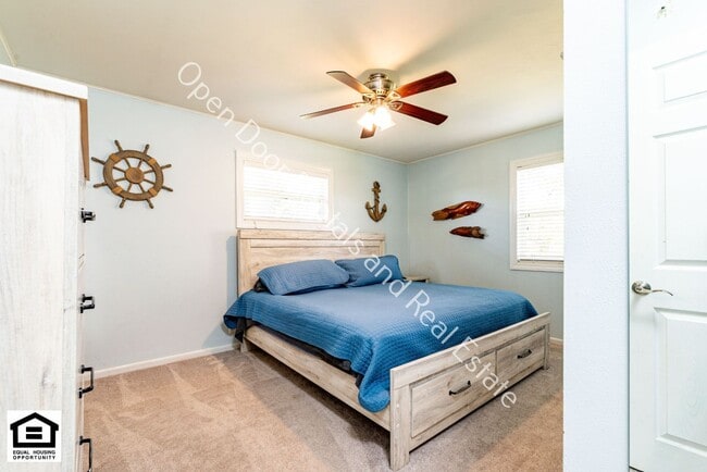 Building Photo - 40 Ln 375 Lake James