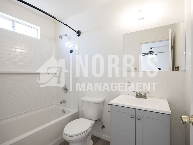 Building Photo - 26405 W Sherbundy Dr