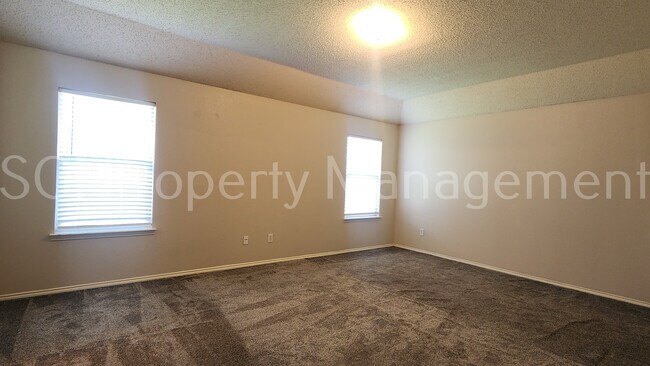 Building Photo - 4829 Egret St