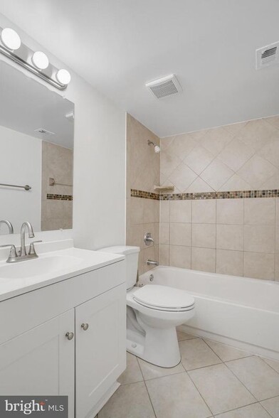 Building Photo - 3107 Buccaneer Ct