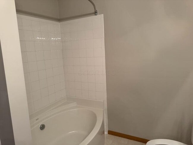 Building Photo - 5579 Eagle Harbor Dr