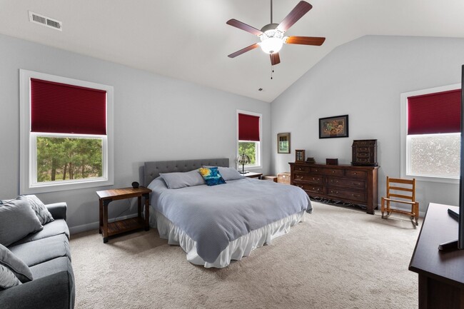 Building Photo - Newly built and beautiful property located...