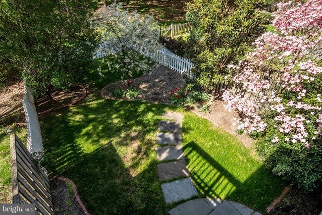 Building Photo - 21369 Sawyer Square